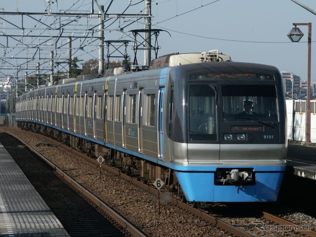 北総線を走る9100形。9000形と同様、千葉ニュータウン鉄道が所有している。