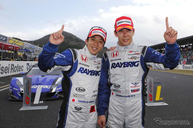 今季開幕戦を制したのはホンダHSV-010 GTを駆る伊沢拓也&小暮卓史だった。写真：Honda