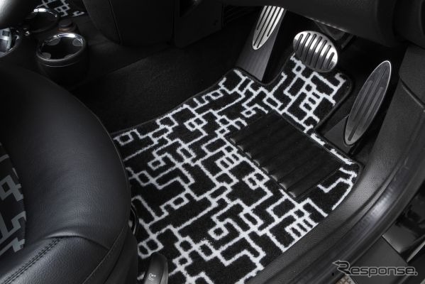 布袋寅泰とMINIのコラボレーションモデル
