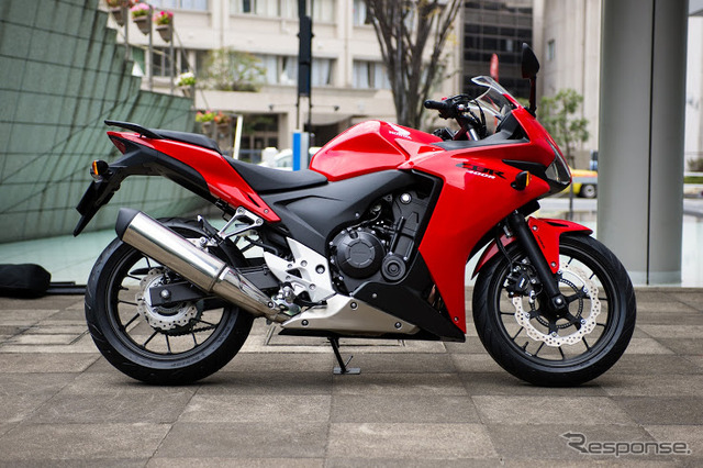 ホンダ CBR400R