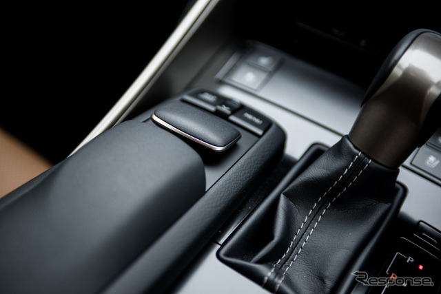 レクサス・新型ISプロトタイプ“L Package”