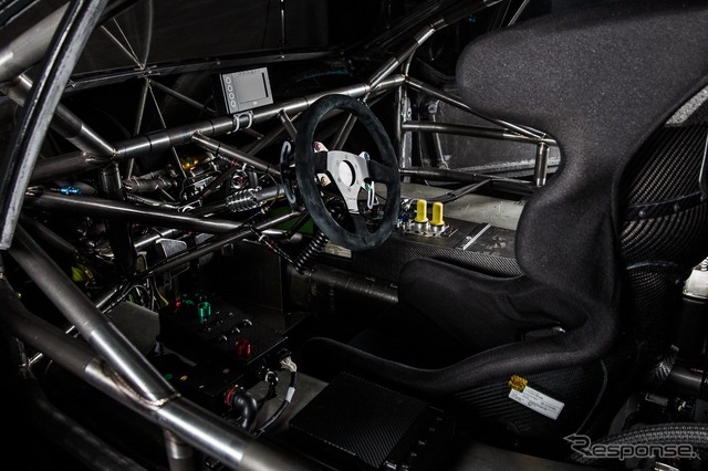 プジョー 208 T16 パイクスピーク