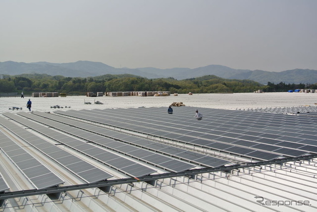 ソーラー発電パネル