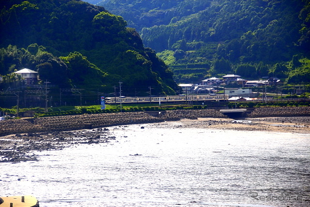 JR長崎線 肥前大浦付近