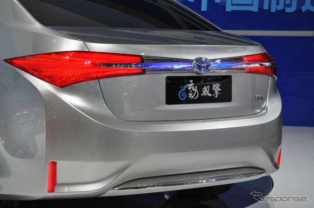【上海モーターショー13】トヨタの中国専用HVコンセプトが進化［詳細画像］