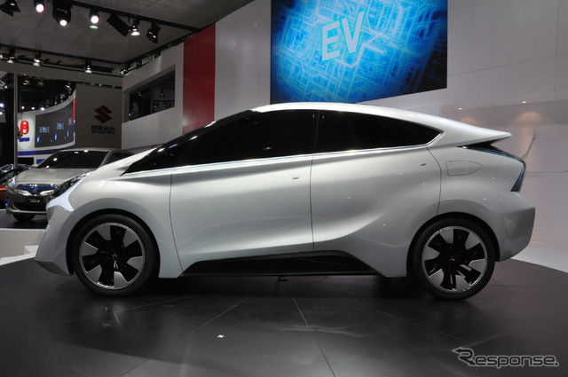 三菱 CA-MiEV(上海モーターショー13)
