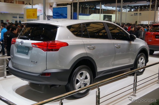 トヨタ RAV4 (上海モーターショー13)