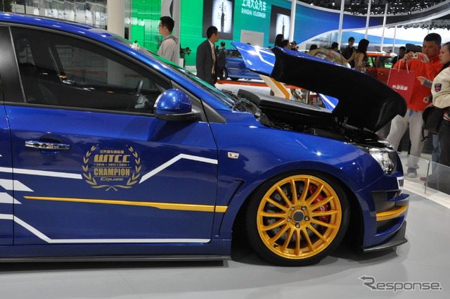 シボレー クルーズ WTCC仕様(上海モーターショー13)