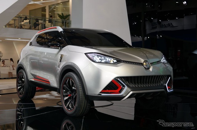 MGの小型SUVコンセプト CS (上海モーターショー2013)