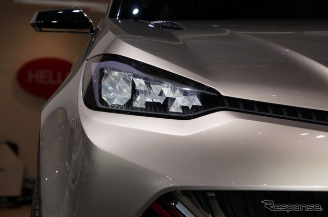 MGの小型SUVコンセプト CS (上海モーターショー2013)