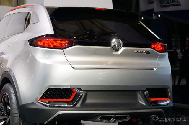 MGの小型SUVコンセプト CS (上海モーターショー2013)