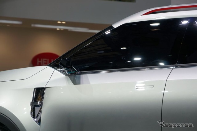 MGの小型SUVコンセプト CS (上海モーターショー2013)