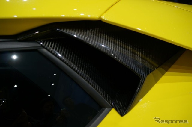 ランボルギーニの創業50周年記念モデル『アヴェンタドール LP720-4 50 Anniversario』(上海モーターショー2013)