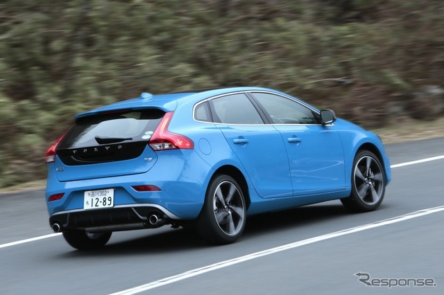 ボルボ V40 T5 R-DESIGN