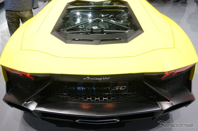 ランボルギーニの創業50周年記念モデル『アヴェンタドール LP720-4 50 Anniversario』(上海モーターショー2013)