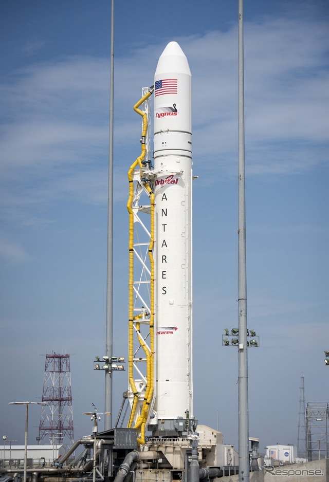 アンタレス・ロケットの打ち上げに成功