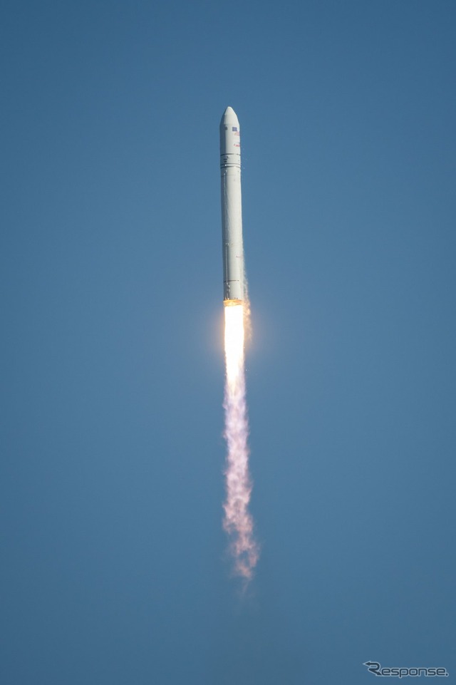 アンタレス・ロケットの打ち上げに成功