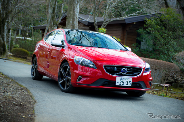 ボルボ・V40 T5 Rデザイン