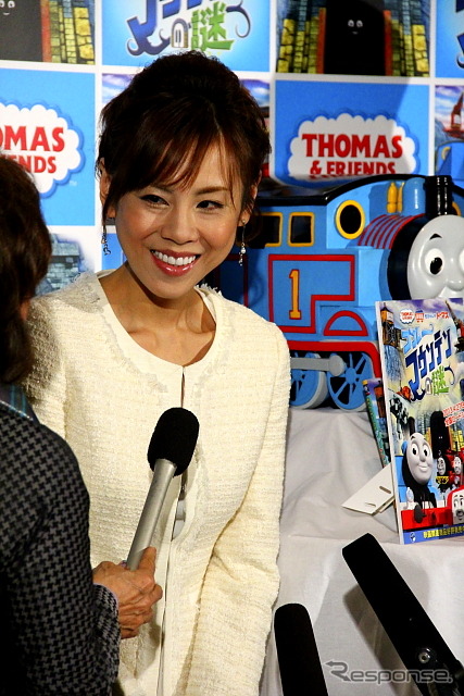 「きかんしゃトーマス ブルーマウンテンの謎」公開イベントでの高橋英樹さんと高橋真麻さん
