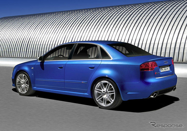 【ジュネーブモーターショー05】アウディ RS4 クワトロ、4ドアスーパーカー
