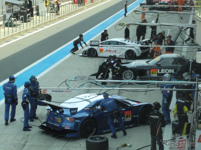 昨今、GT300クラスは世界選手権的と言っても過言でない盛り上がりを見せている。