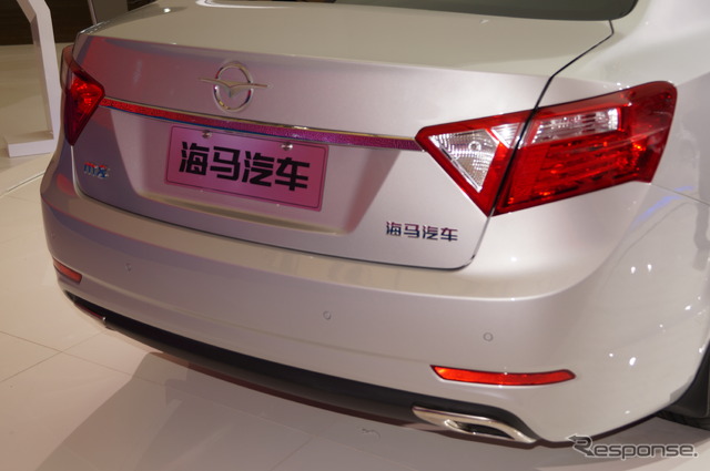 海馬汽車・M8(上海モーターショー13)