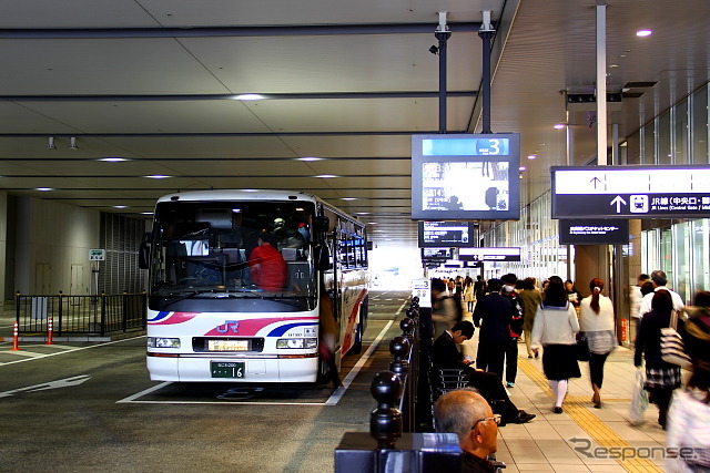 大阪駅JR高速バスターミナル