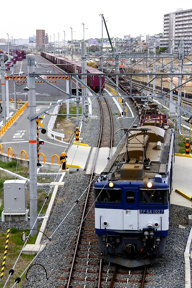 吹田貨物ターミナル駅(2013年4月末)