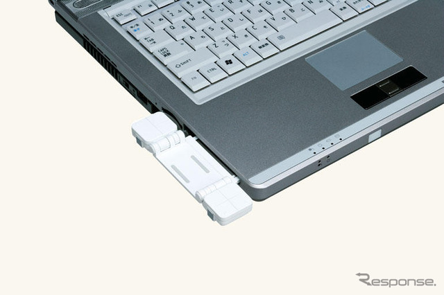 モバイル放送、車載受信機を発売