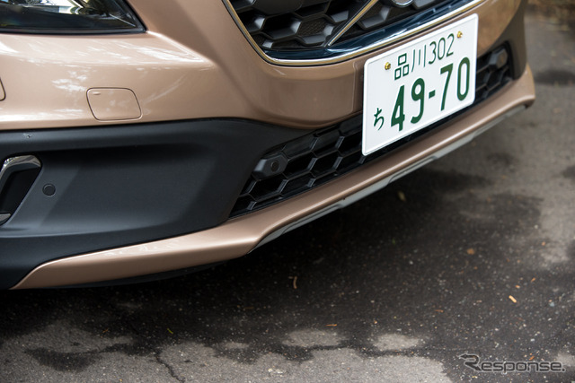 ボルボ・V40クロスカントリーT5 AWD