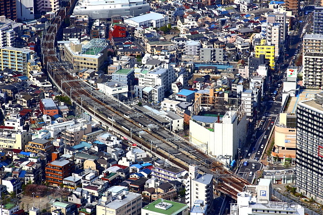 東京スカイツリーから曳舟を見下ろす