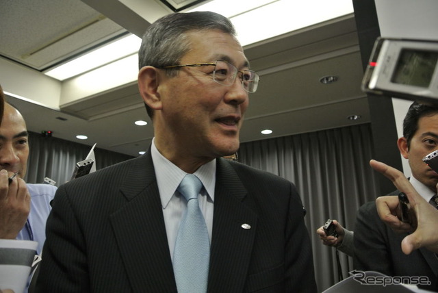 富士重工業 吉永泰之社長