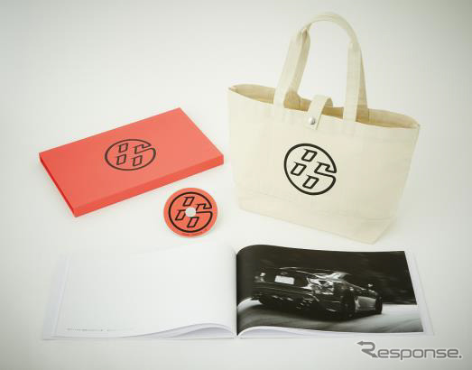 TOYOTA 86 1st. ANNIVERSARY BOOK TOUGE
