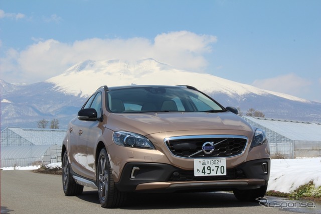 ボルボ・V40 クロスカントリー