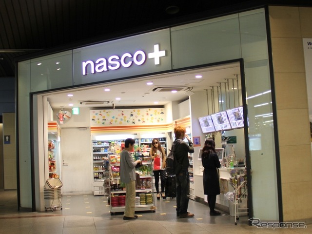 南海電鉄の新型売店「nasco＋」。写真は難波駅のnasco＋。