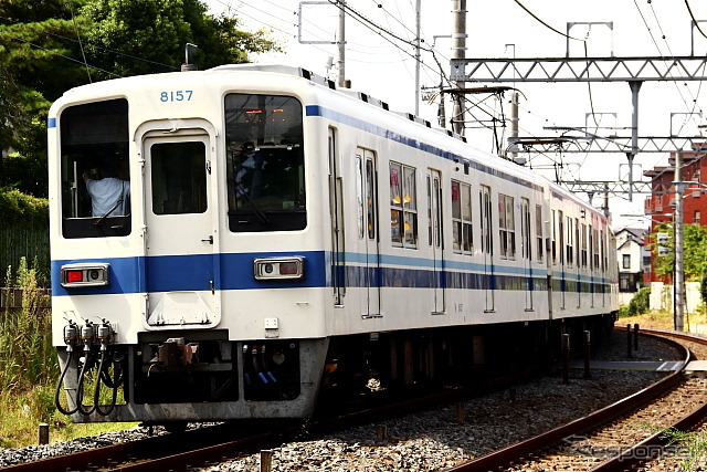 8000系 野田線 北大宮駅付近