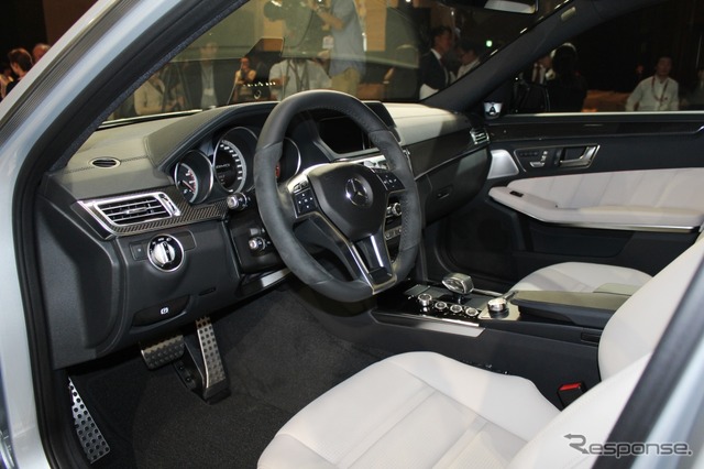 メルセデスベンツ・E63AMG 4MATIC