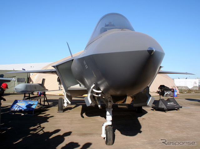 F-35ライトニングIIとJASSMミサイル