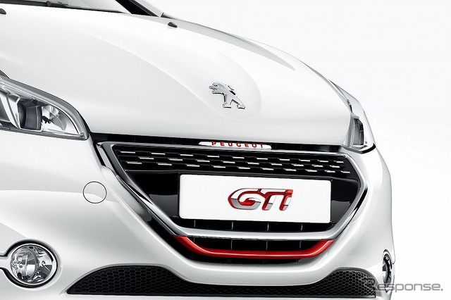 プジョー 208 GTi