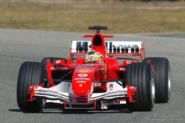F2005がトラックデビュー