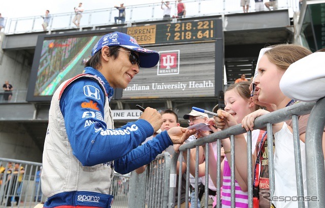 インディ500に参戦中の佐藤琢磨選手
