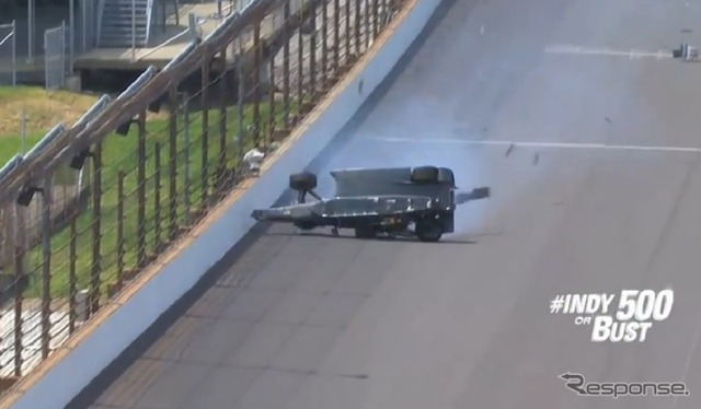 INDYが公開したクラッシュ時の動画キャプチャ