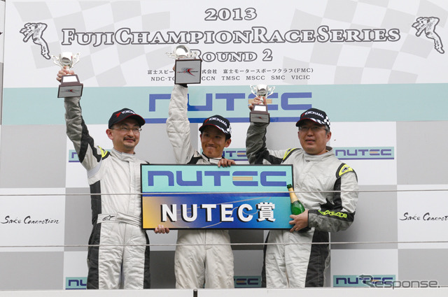 86RACER'S始動　初戦で2位、3位を獲得