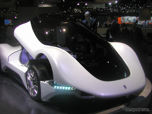 【ジュネーブモーターショー05】ピニンファリーナのコンセプト、バードケージ75