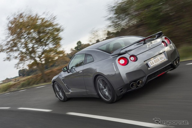 日産 GT-R ジェントルマン エディション