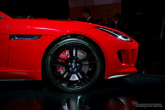 ジャガー・Fタイプ(F-Type)