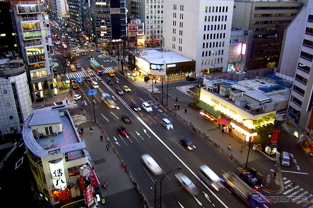 東京・銀座　三原橋地下街