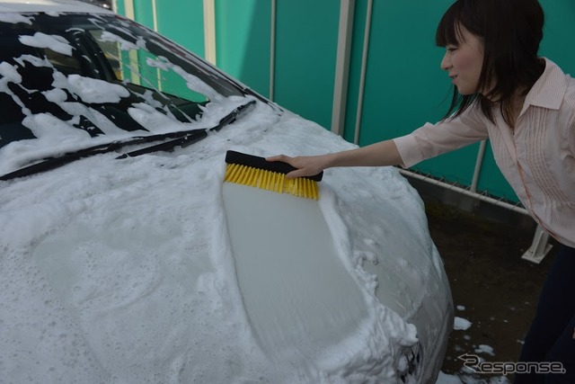 ブラシ洗車が可能なやわかるバーブラシ　 ボディ用