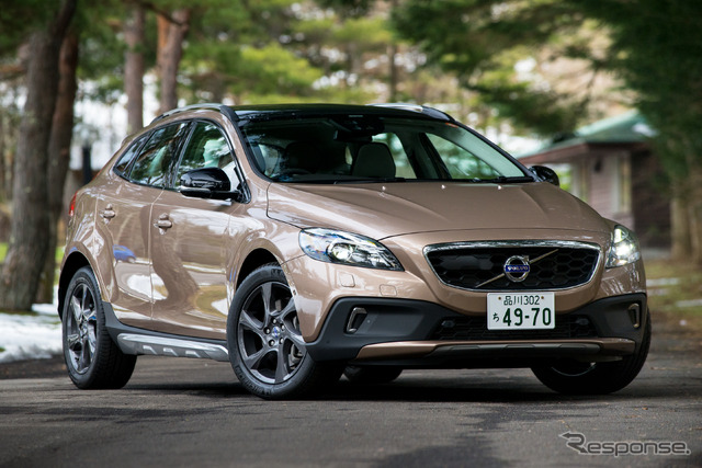 ボルボ・V40 クロスカントリー T5 AWD