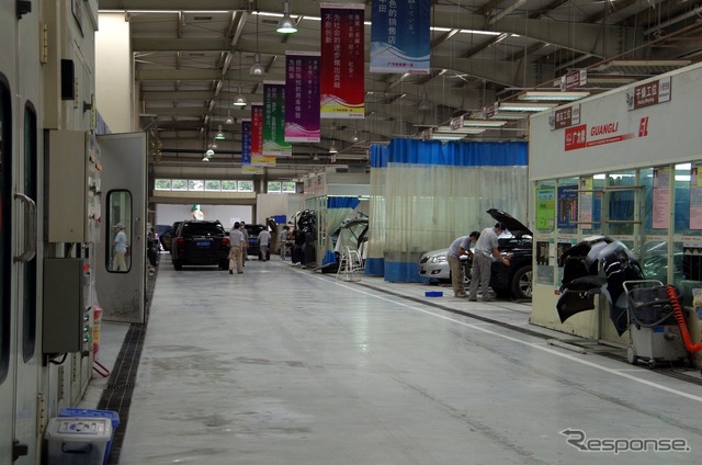 【次世代 中国トヨタ 2013】サービス部門にもタブレット導入、品質向上と作業の効率化を両立